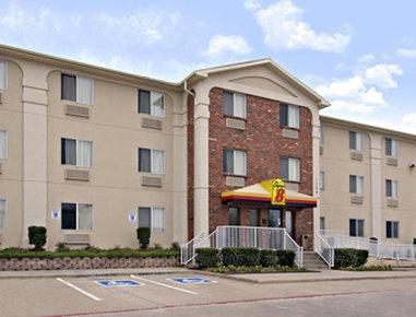 Super 8 By Wyndham Plano/Dallas Area Exterior photo